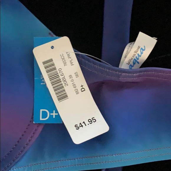 Bikini swim top D+ size never worn - Picture 2 of 3